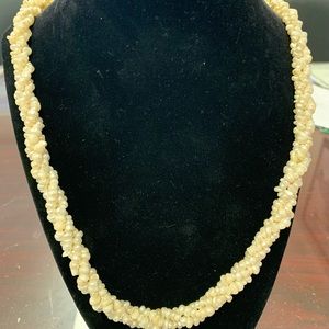 Ladies faux pearl twisted bead necklace